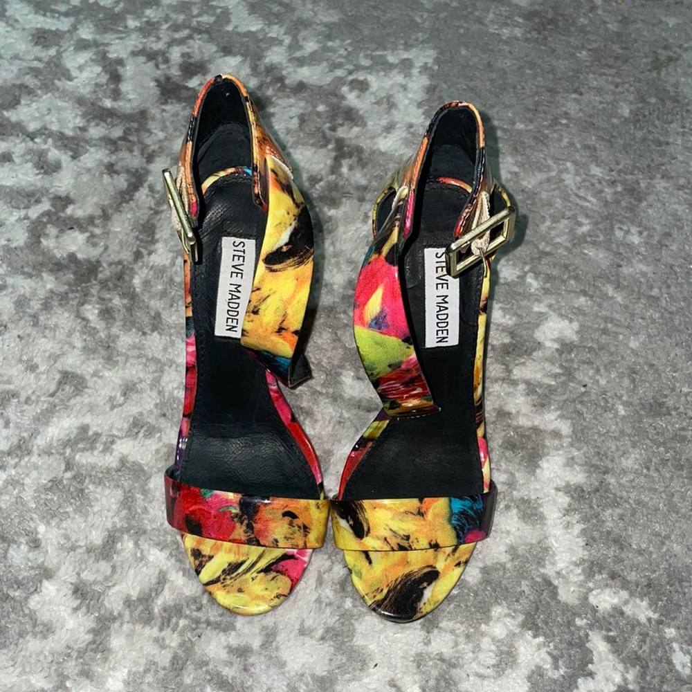 Steve Madden Multi Color Heels